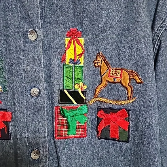 Casual Corner Annex Christmas Shirt Sz M Embroidered Beading Holiday Estate Sale - Picture 3 of 6
